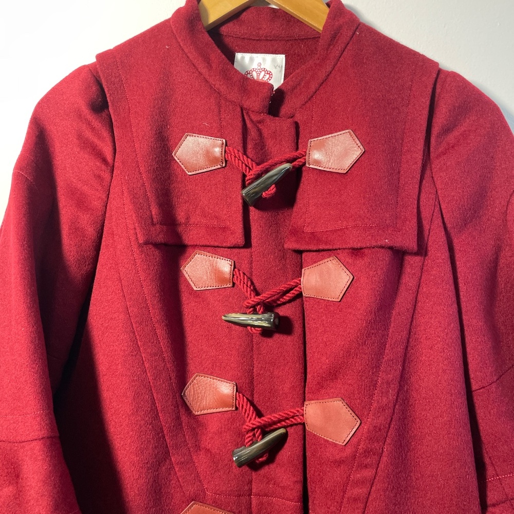 Red Coat - Picture 3 of 7